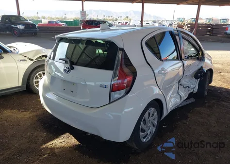 2015 Toyota Prius C Two z USA, uszkodzony, nr VIN JTDKDTB31F1584000